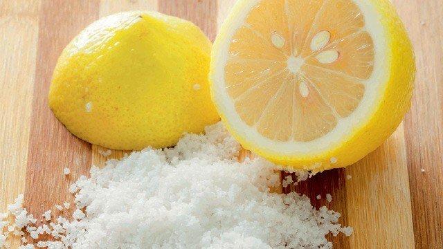 Cleaning with Lemon Juice And Salt